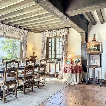 La Du Hamet Villa *